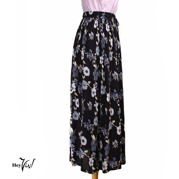 Vintage Carolyn Taylor Blue Floral Rayon Flowy Skirt, Elastic Waist M - Hey Viv - Picture 2 of 5